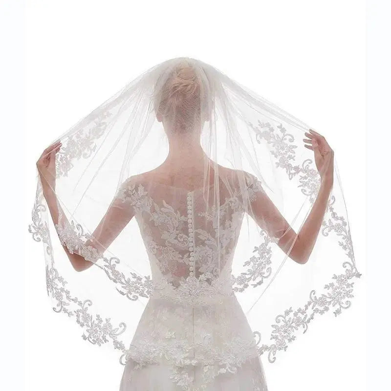 Wedding Bridal Veil 2 Tier Flower Lace Applique Edge Fingertip Length Tulle Veil with Comb for Brides White Ivory