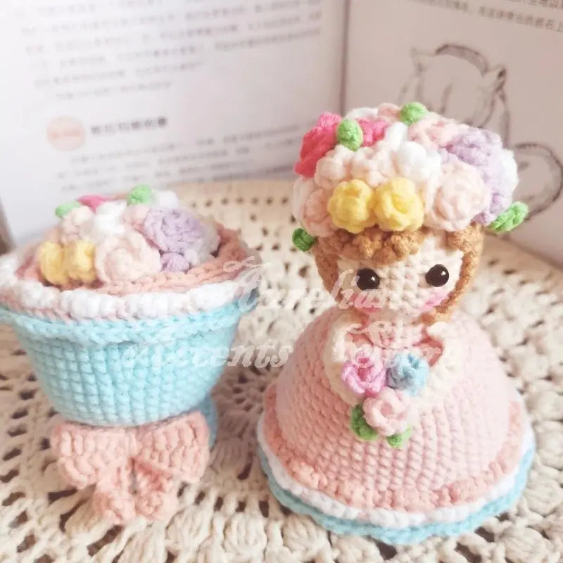 Handmade Crochet Cross-Dressing Bride Doll Knitted Finished Flower Bouquet Decoration Girls Birthday Gift Knitting Supplies