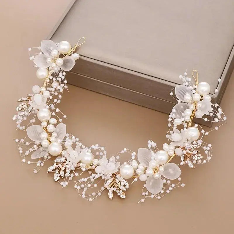 Pearl Flower Crown Headband Bridal Crystal Wedding Headpiece Boho Bride Hair Accessories Floral Crown for Bridesmaid Prom 2025