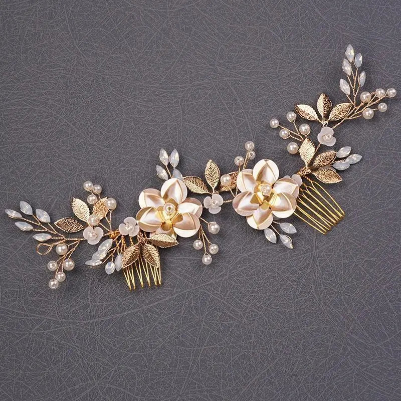 Leaf Bride Wedding Hair Comb Rhinestone Pearl Bridal Hair Pieces Flower Wedding Headpiece for Brides Crystal Hair Accessories