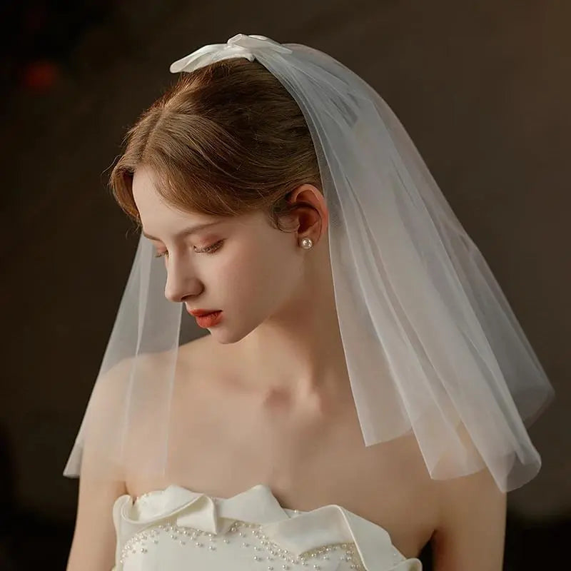 V740 Wedding Bridal Short Veil Two-Layer Tulle Satin Bow White Shoulder Handmade Brides to Be Women Headdress Veil
