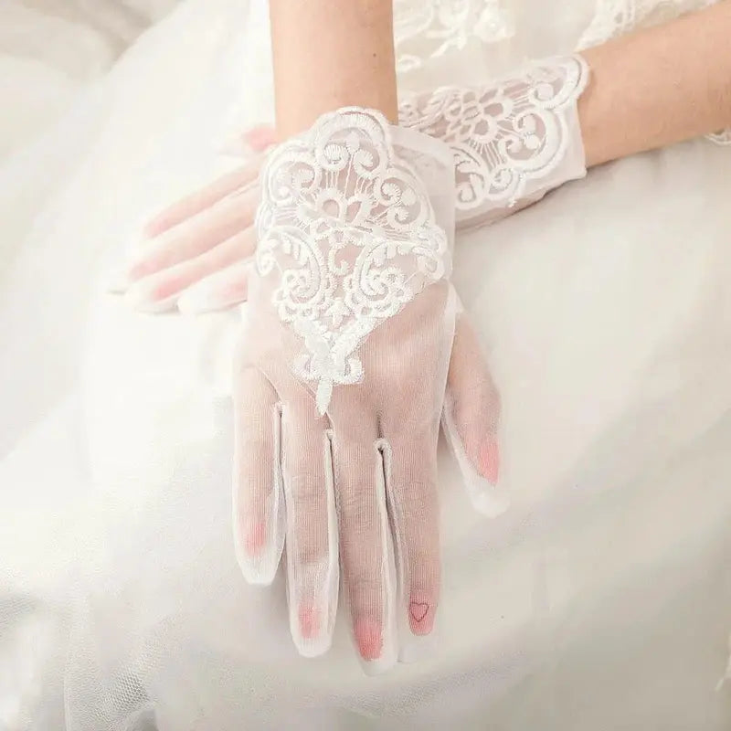 Tulle Wedding Gloves Short Bride Ivory Lace Tea Party Bridal Accessories for Women and Girls