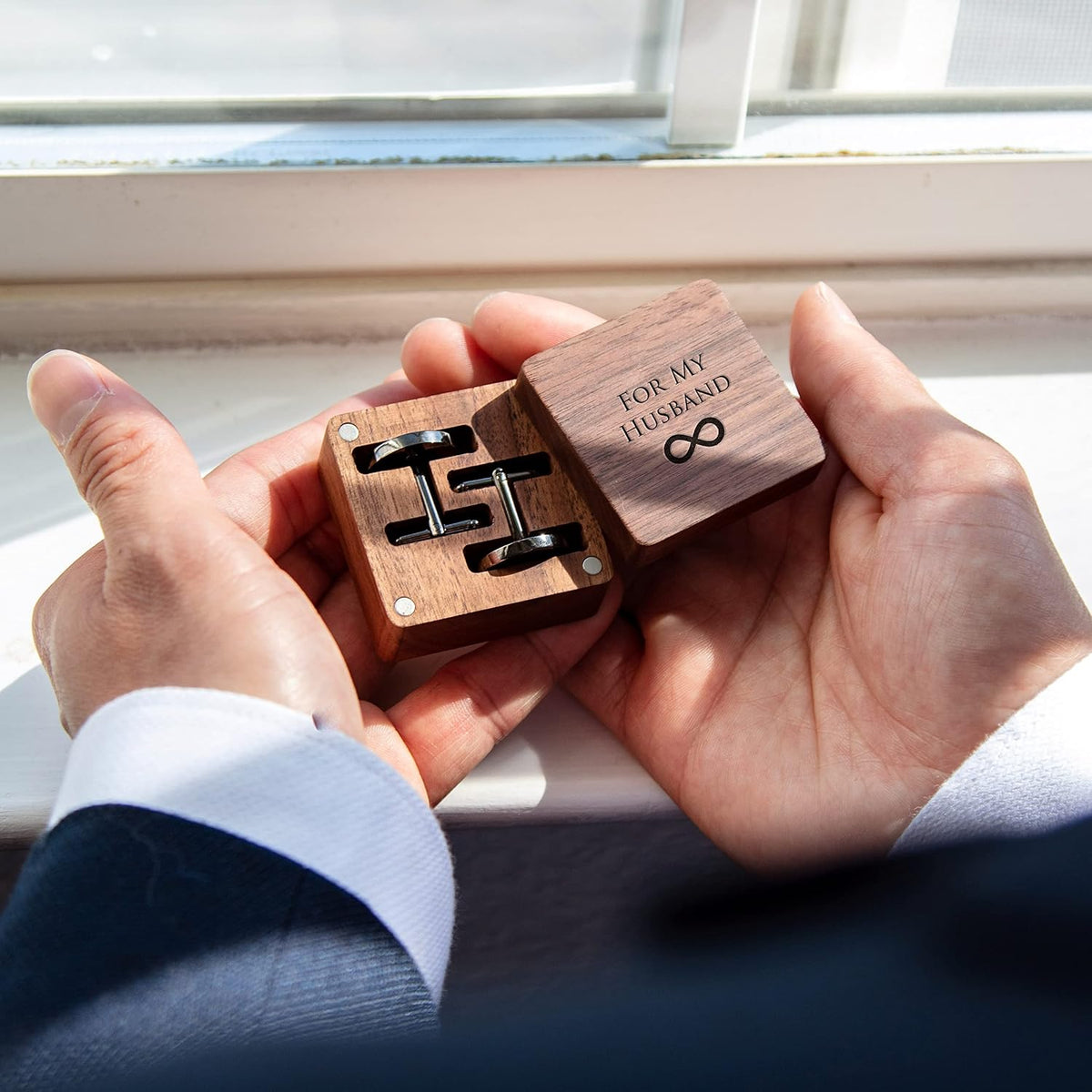 MUUJEE Cufflinks with Engraved Wood Gift Box