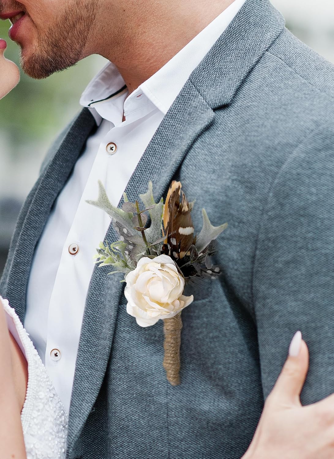 Rose Boutonniere for Men - Prom Boutonniere for Wedding Feather Rustic Boutonnieres for Groom Boho Corsage for Groomsmen Anniversary Formal Dinner Party Ceremony Celebration