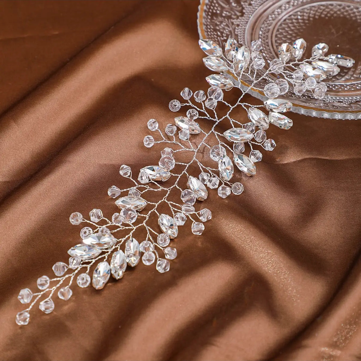 Cross-border hot-selling crystal hairbands, European and American brides with updos, wedding headbands, hair accessories, hand-beaded back-pressed accessories, Headwear, Jewel