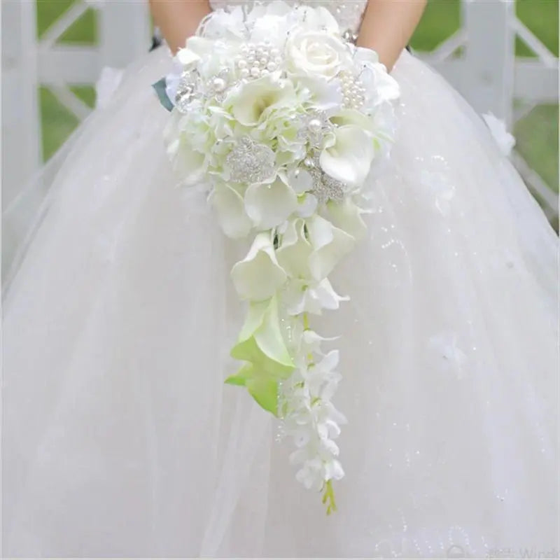 Wedding bride holding flower PU calla lily drill buckle water drop waterfall photo holding bouquet bridesmaid flower