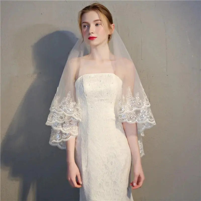 Lace Appliqued Wedding Veil with Comb 2-Tier Sequins Bridal Veils Soft Tulle for Brides