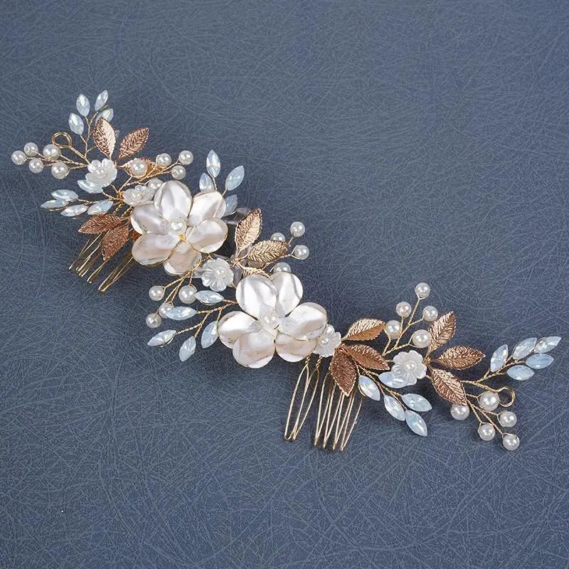 Leaf Bride Wedding Hair Comb Rhinestone Pearl Bridal Hair Pieces Flower Wedding Headpiece for Brides Crystal Hair Accessories